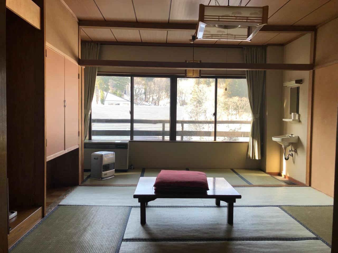Hotel Onsen Yado Echo Myoko Exterior foto